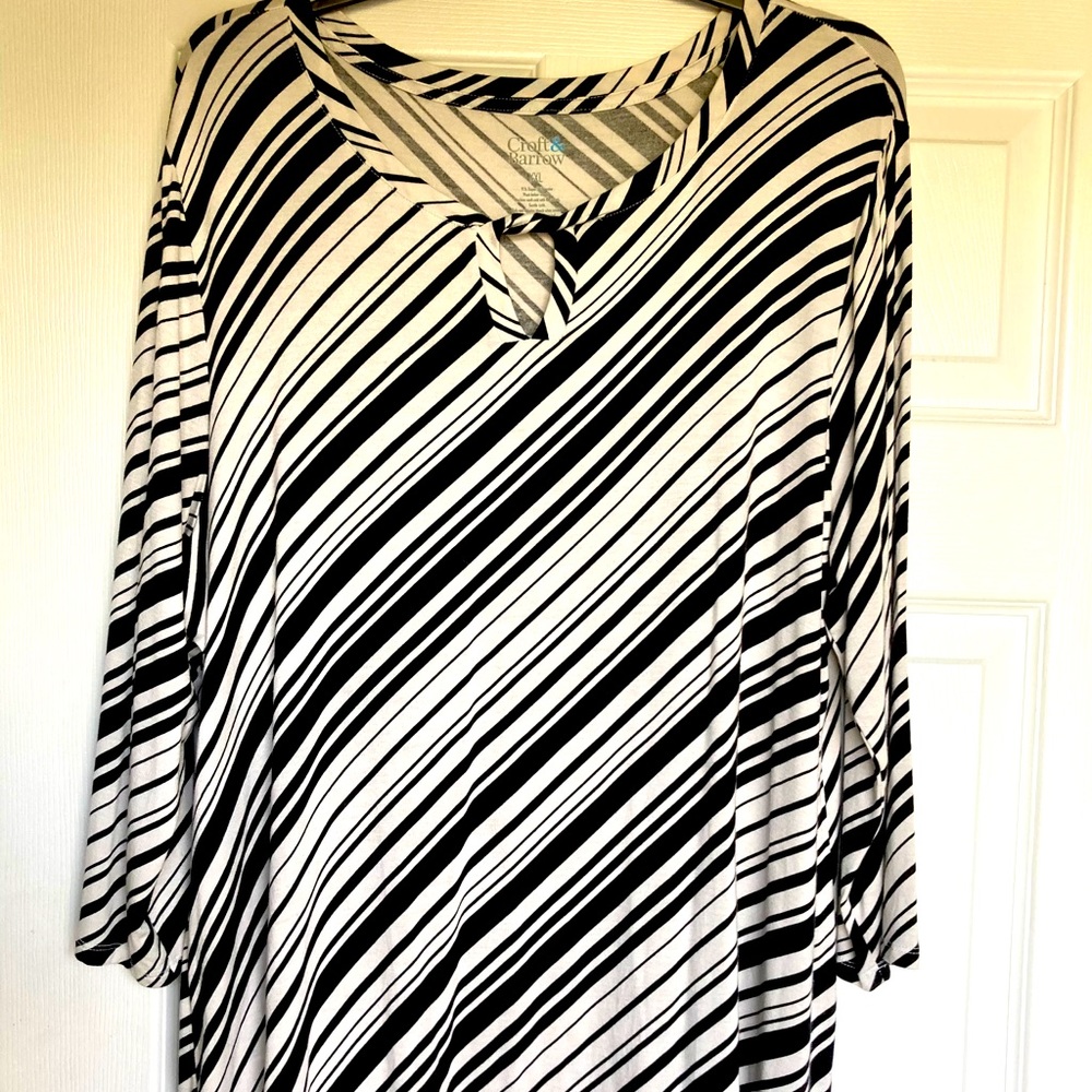 Croft and Barrow 3/4 Sleeve Top